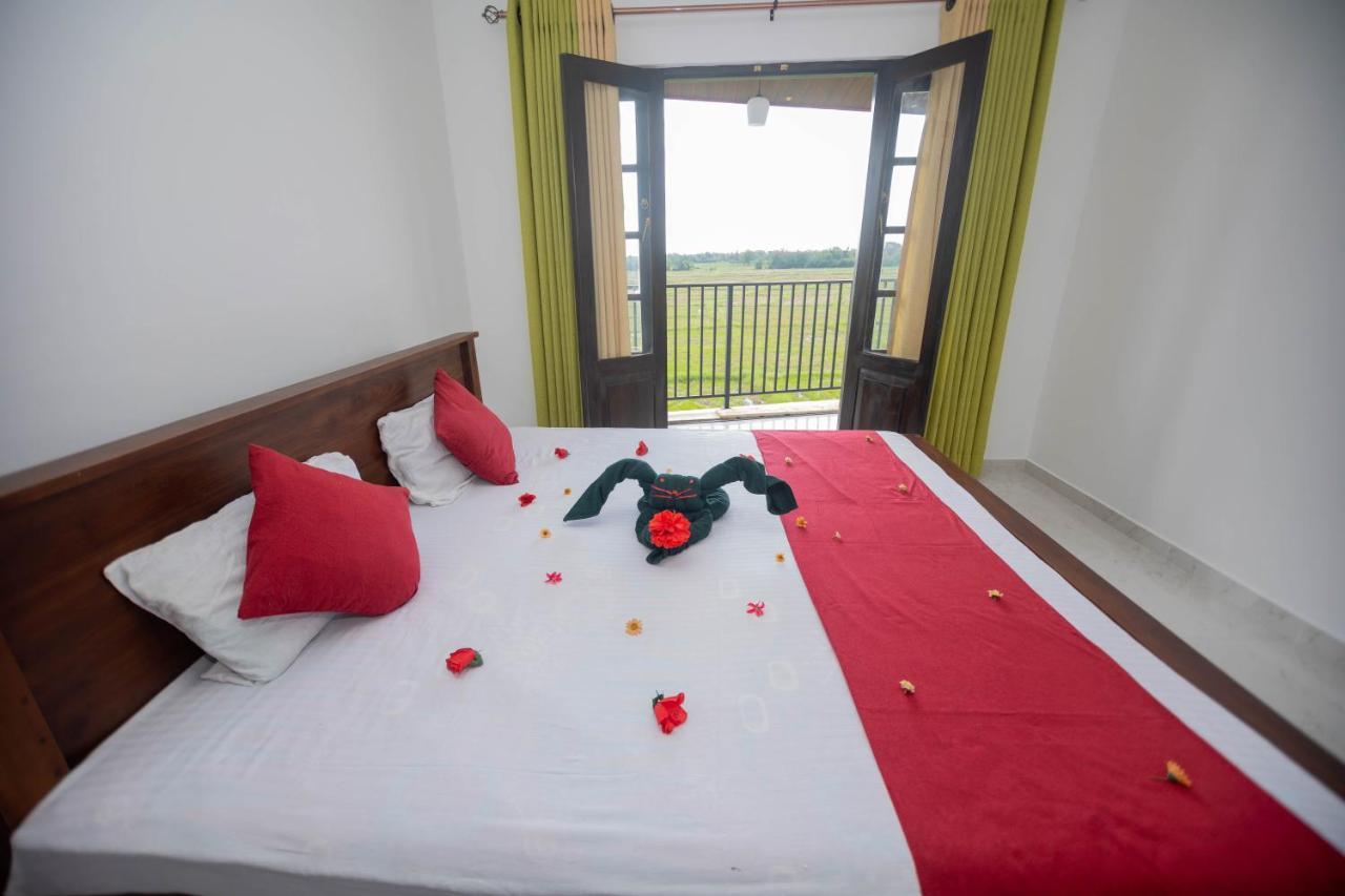 Hotel Ehala Family Rest Anuradhapura Esterno foto